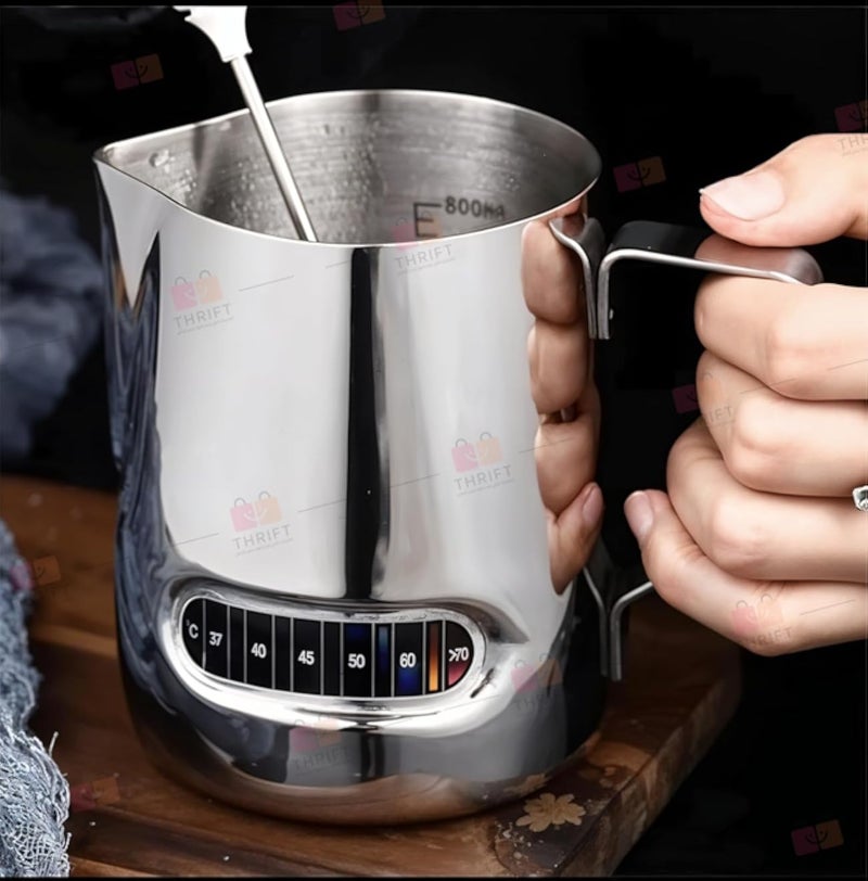 Milk Frothing Pitcher with Thermometer Espresso Steaming Frothing Cup, Perfect for Espresso Machines and Latte Cappuccino Art, Coffee Fest Family Office, Coffee Accessories (600 ml)